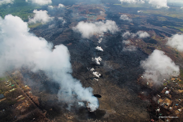 copyright RocDocTravel.com Kilauea Hawaii east rift zone eruption 2018 lava Leilani Estates helicopter boat volcano