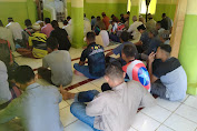 Tingkatkan Ketagwaan, Satgas TMMD Ke-111 Kodim 1310/Bitung Tetap Sholat Jumat Berjamaah 