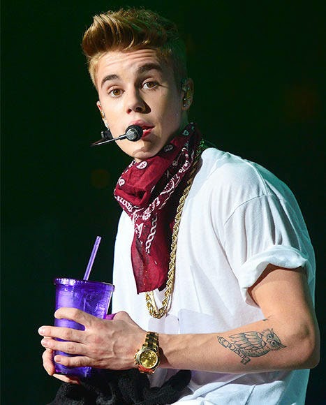 http://apniactivity.blogspot.com/2014/04/hot-gossip-justin-bieber-deport.html