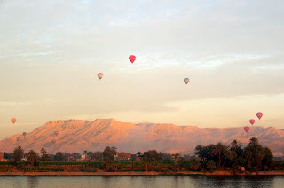 Sunrise balooning over Luxor