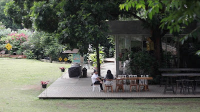 Cari Area Outdoor Yang Nyaman di Kota Bandung?  Ke Café Nara Park Aja