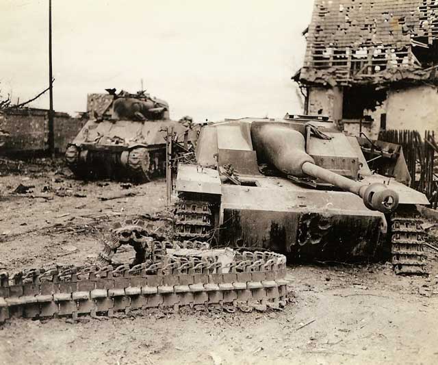 StuG III with muzzle brake worldwartwo.filminspector.com