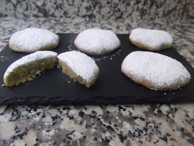 Polvorones de té matcha