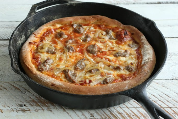 Cast-Iron Pizza #dinnerrecipe #ideaspizza