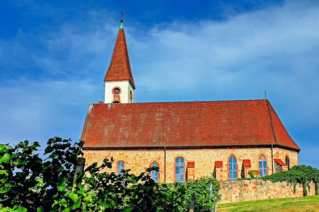 É possível uma igreja não se institucionalizar