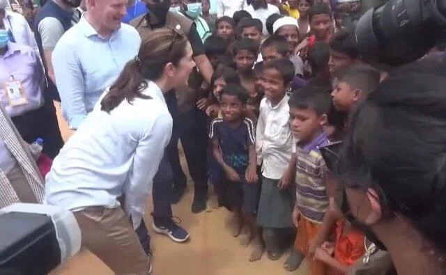 Crown Princess Mary, who is patron of the Danish Refugee Council (DRC), visited the refugee camp Cox's Bazar in Bangladesh