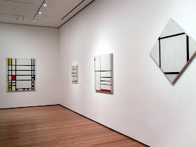 Mondrian. Gallery Wall