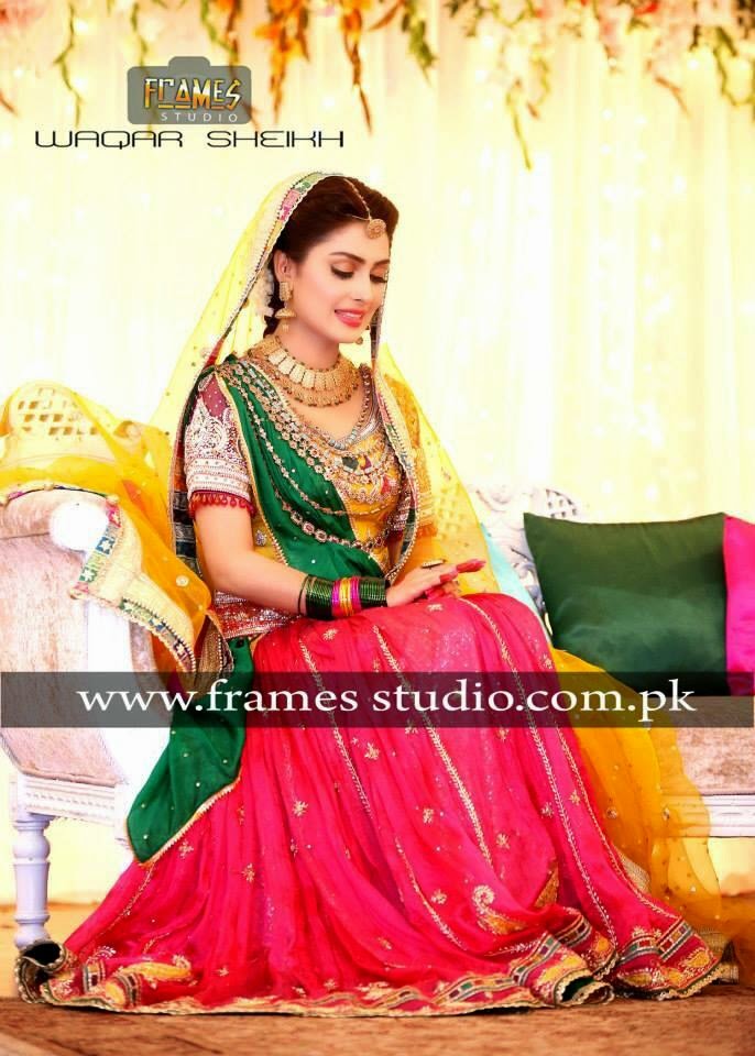 Aiza khan and Danish Taimoor Wedding pics Mehndi Special 