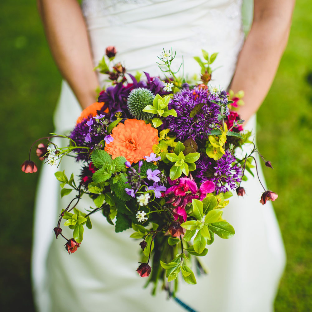  Blooming Wedding Flower 