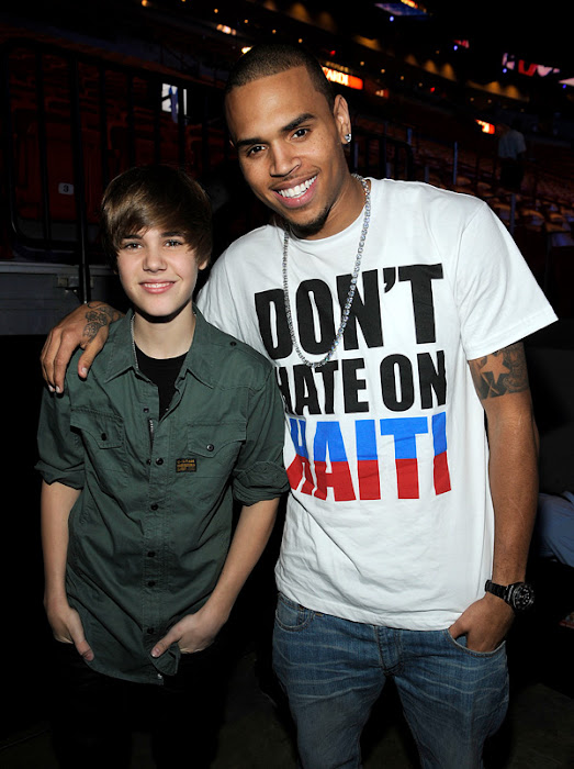Justin Bieber hints at Chris Brown collaboration