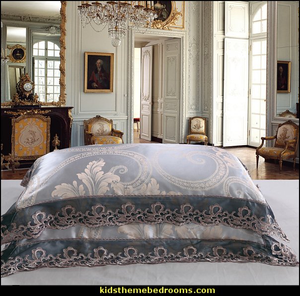 luxury bedding Jacquard Luxury Bedding Luxury bedroom designs - Marie Antoinette Style theme decorating ideas - French provincial furniture baroque style - Louis XVI furniture - Rococo furniture - baroque furniture - marie antoinette bedroom ideas - marie antoinette bedroom furniture - luxury bedding -  luxury curtains - luxury dining - luxury furniture - luxury living