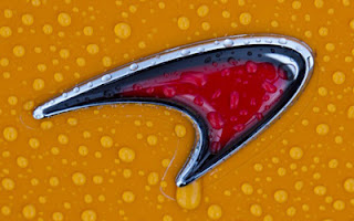 mclaren logo