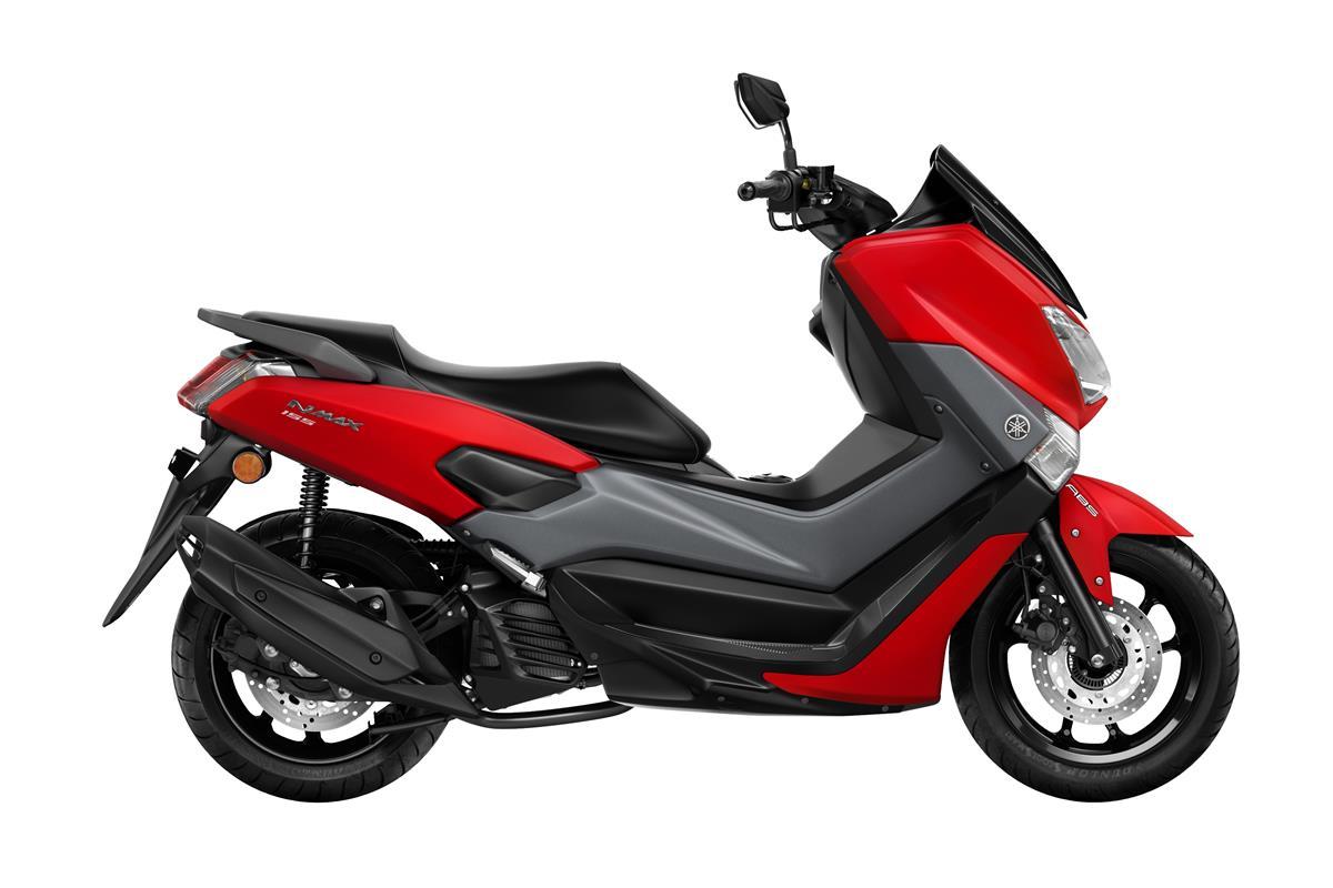 3 Warna Baru Yamaha NMax 155 Versi Eropa Velg Warna Hitam