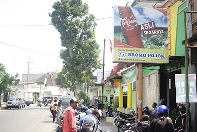 pangsit mie bromo pojok