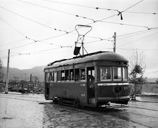 Foto Tragedi Bom Atom Hiroshima Dan Nagasaki [ www.BlogApaAja.com ]