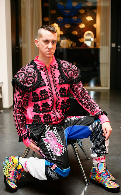 Jeremy scott, Moschino, Fashion, Cool clothing