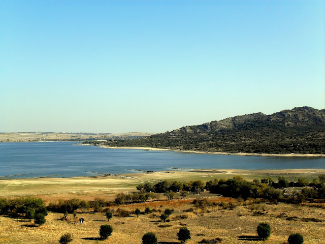 embalse en manzanares el real