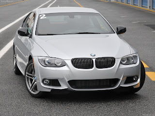 BMW 335 is COUPE WALLPAPER