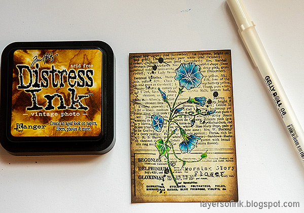 Layers of ink - Floral Birthday Card Tutorial by Anna-Karin Evaldsson. Add highlights with a white gel pen.