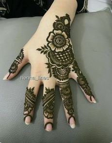 SIMPLE MEHANDI DESIGNS