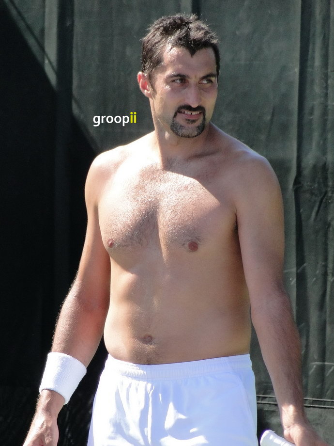 Nenad Zimonjic Shirtless at Sony Ericsson Open 2011