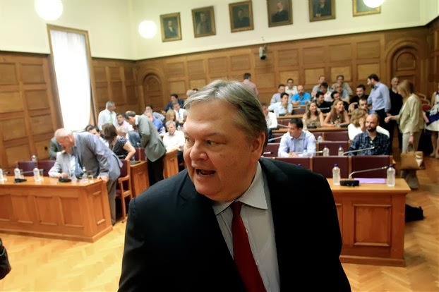 venizelos_ko_pasok_20131024_01.jpg