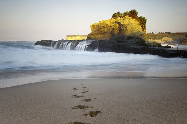 Pantai Klayar di Pacitan