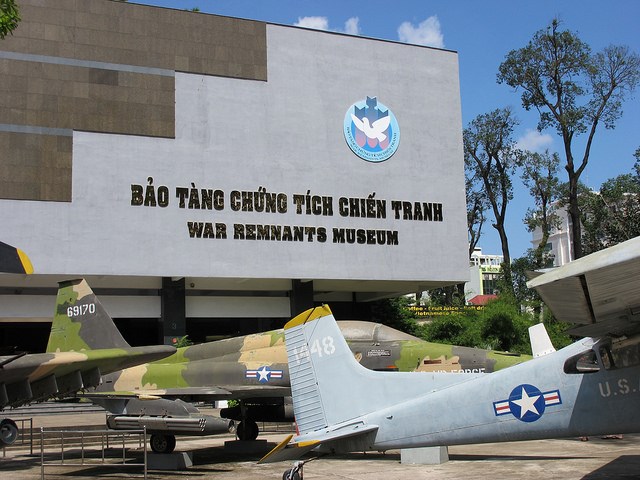 丁丁越南暗黑旅行團戰爭遺跡博物館
