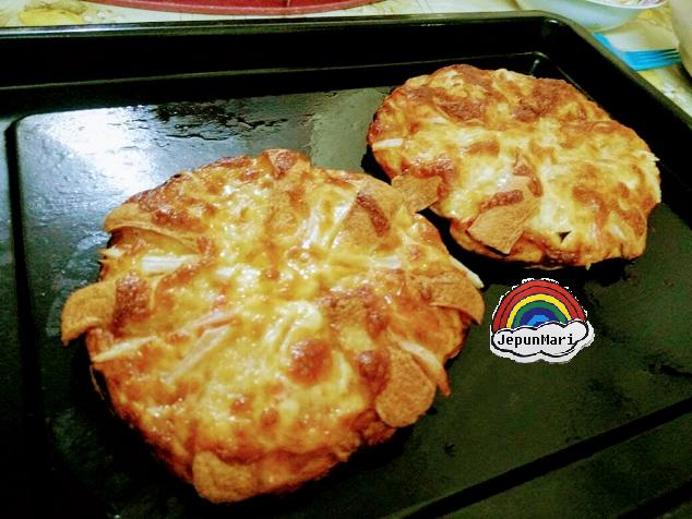 Pizza Paratha Cheese leleh tak hingat - Jepun Mari