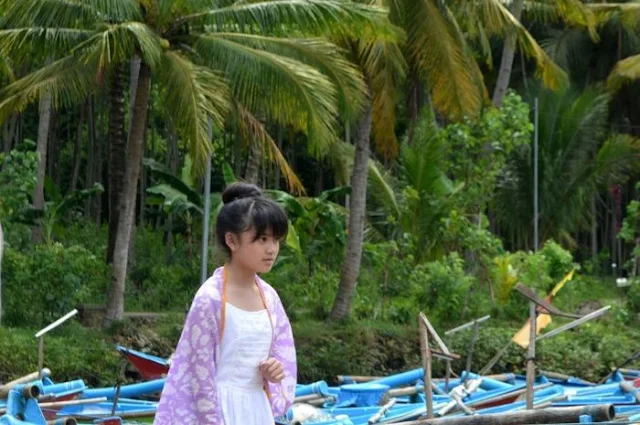 film kulari ke pantai