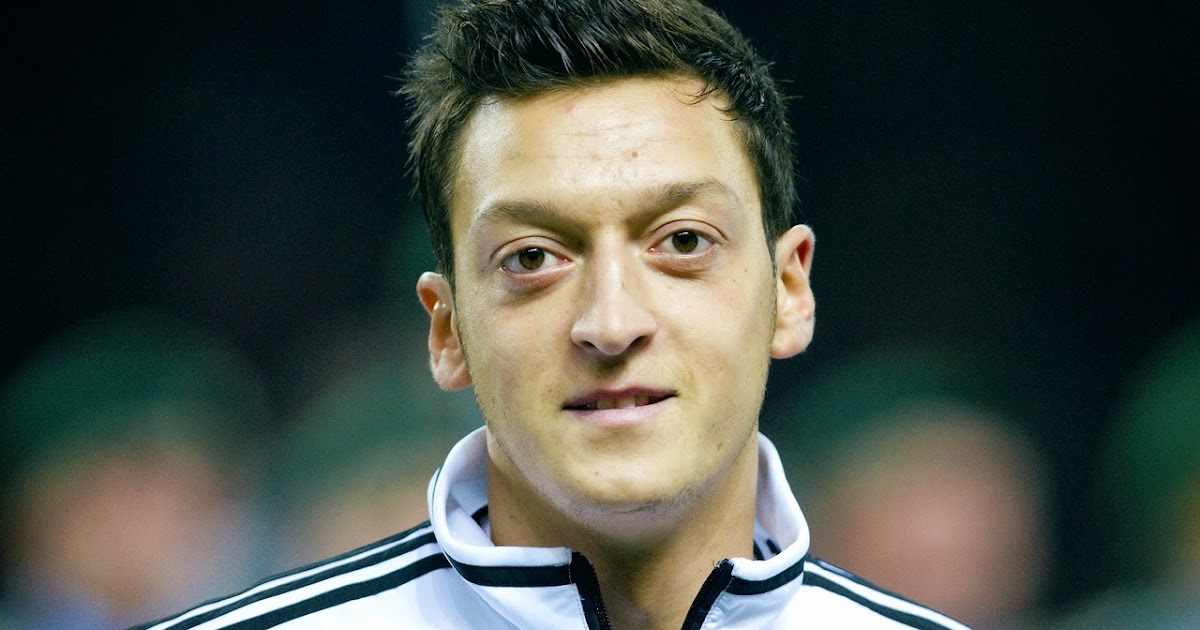 Golden motivasi sukses dan cerita inspiratif: Mesut Ozil 