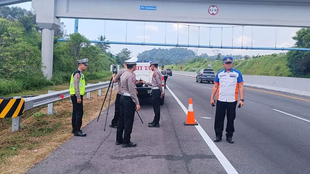 Polres Salatiga Masih Selidiki Peristiwa Kecelakaan Mobil Yang Ditumpangi Selebgram Angela Charlie