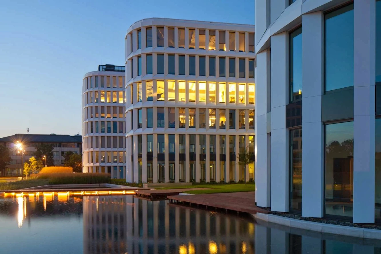 Business Garden Warszawa Hotel by Fuksas