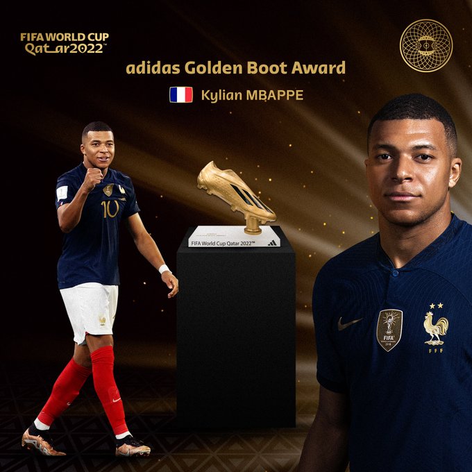 LANCE LIVRE - KYLIAN MBAPPÉ OURO (Gold) - EXTRA LEGEND (França