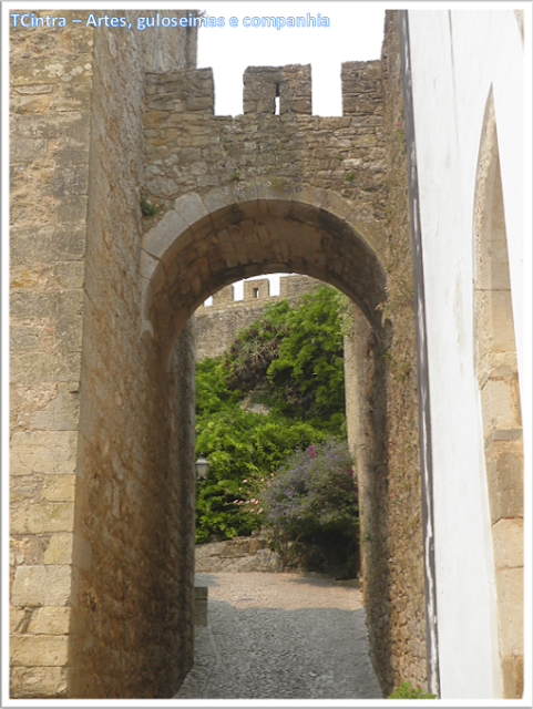 muralha medieval; castelo medieval; europa; sem guia; castelo pousada