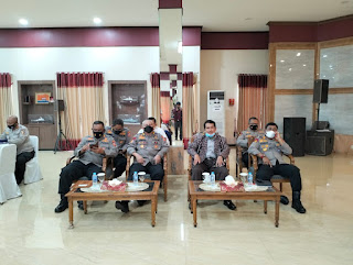 Dede Farhan Aulawi