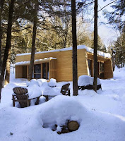 Snow Forest Vacation House Cabin Design with Awsome Sauna Hot Tub