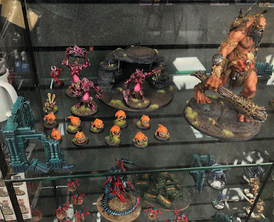 Magenta Trolls and Orange Squigs