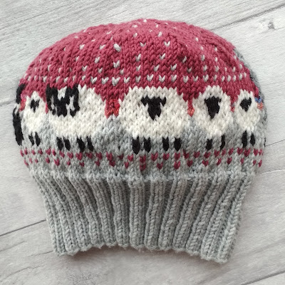 Tina's Allsorts, Baa-ble Hat