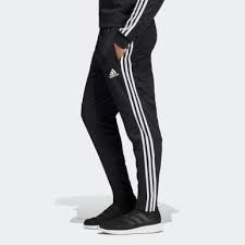 ADIDAS AG