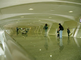 10 Bandara International Paling Indah di Dunia - raxterbloom.blogspot.com