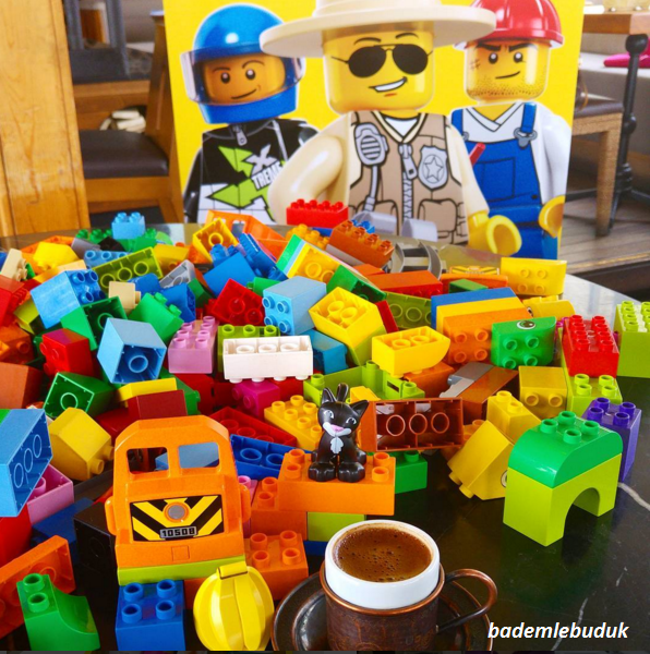LEGO, Brent Hutcheson, yaratıcı oyunlar, blogger anne