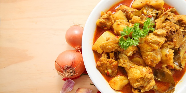 Lontong Kari Ayam Lebaran  Aneka Resep dan Cara Masak