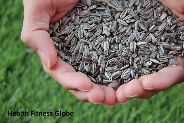 Sunflower-seeds-Best-foods-to-have-glowing-skin