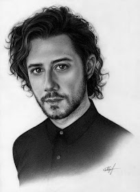 10-Hale-Appleman-The-Magicians-Таня-Мусатенко-www-designstack-co