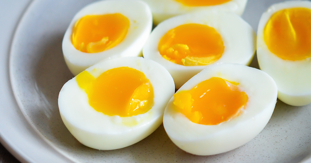 It's getting very hot and you can't go without eating eggs ... So know how many eggs you should eat daily in this summer season? Don't make a mistake that could endanger your health