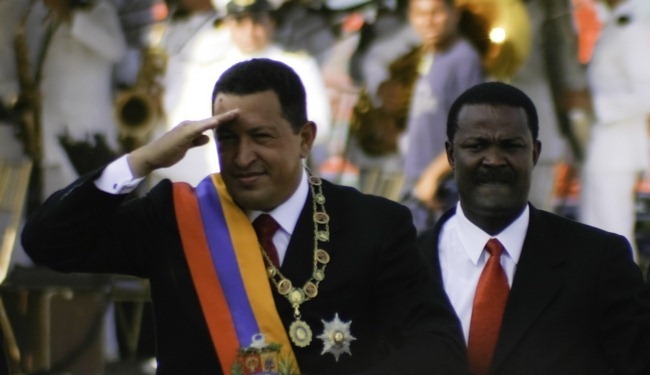 Chavez Salute in Maracaibo