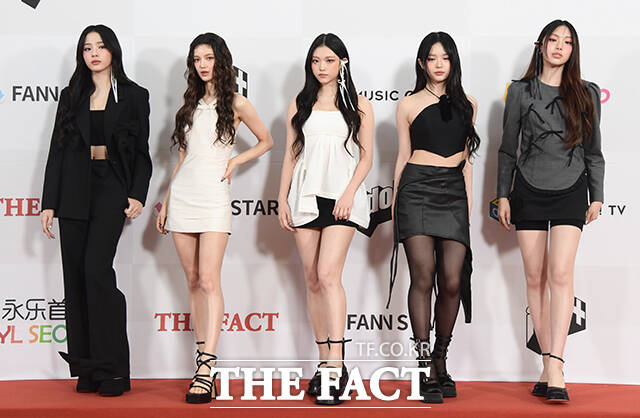 Amazing Photos of Korean New Jeans at The Fact Music Awards Event ...