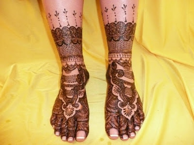 Super Dulhan Mehndi Designs for Feet 2013
