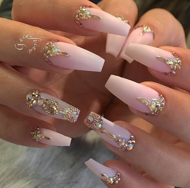 nails with gems simple